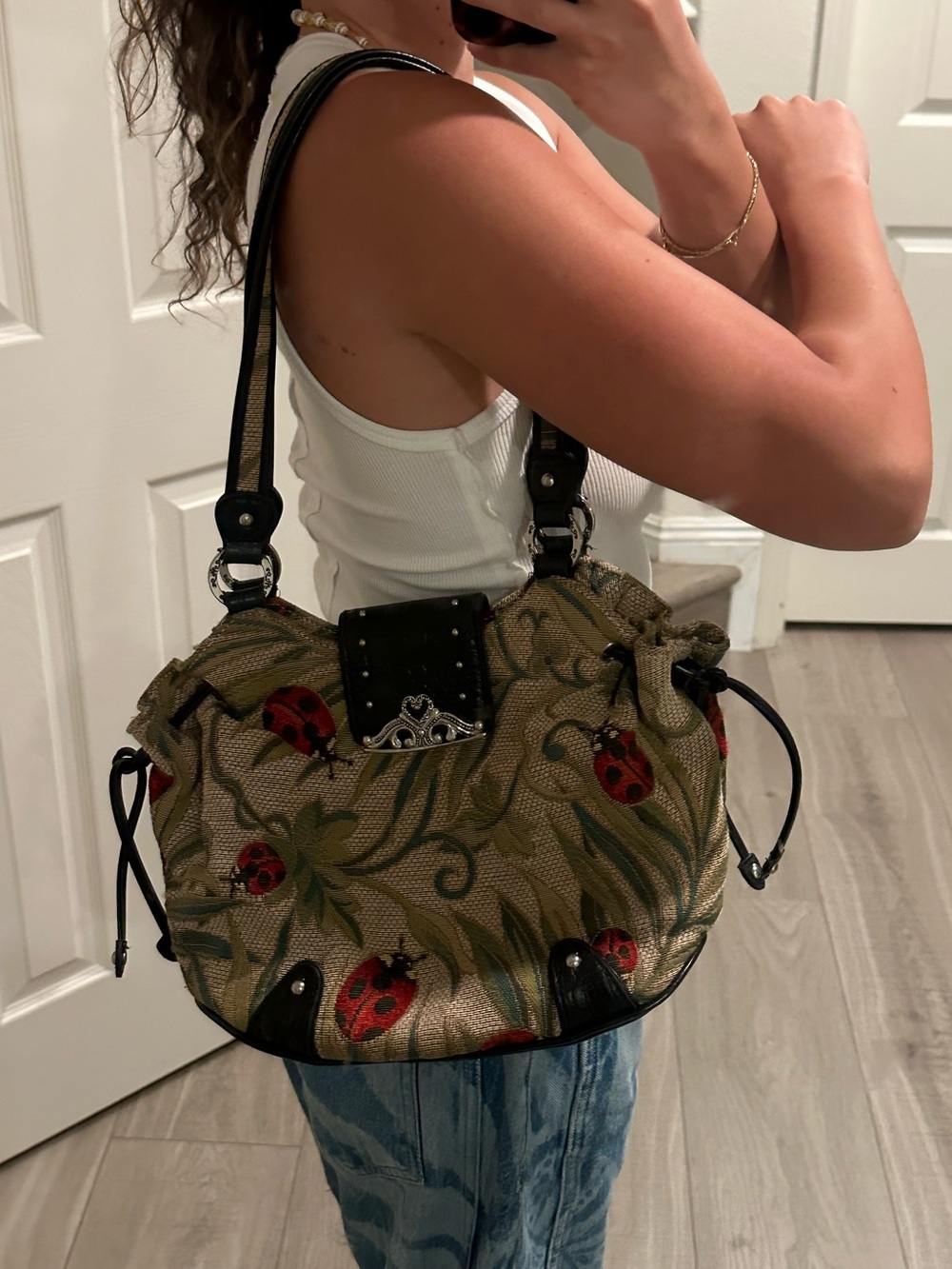 Vintage Ladybug Embroidered Canvas Shoulder Bag Silver Hardware - Picture 11 of 14